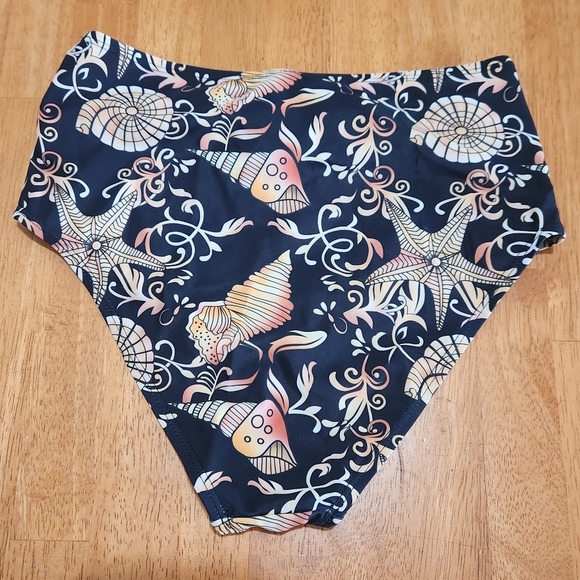 Women's High Waisted Bikini Swimsuit  Size XS. - Picture 9 of 15